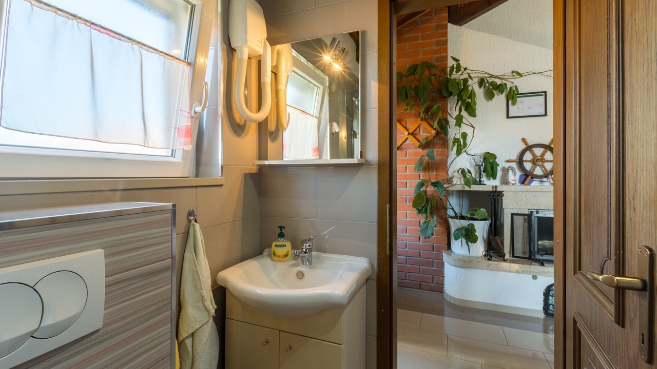 Photo of Bathroom in Porec