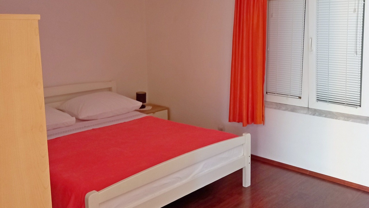 Photo of Bedroom in Petrcane