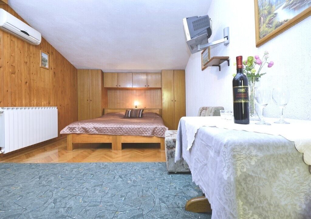 Photo of Bedroom in Baska Voda
