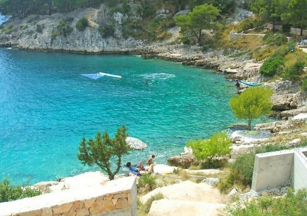 Photo of Others in Cove Osibova (Milna)