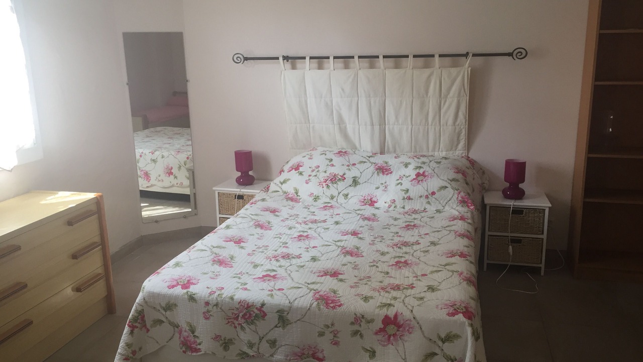 Photo of Bedroom in Saint-Saturnin-les-Avignon