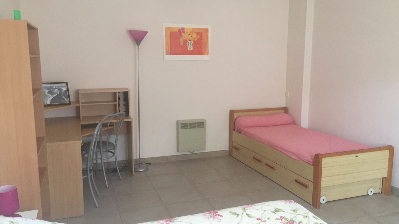 Photo of Bedroom in Saint-Saturnin-les-Avignon