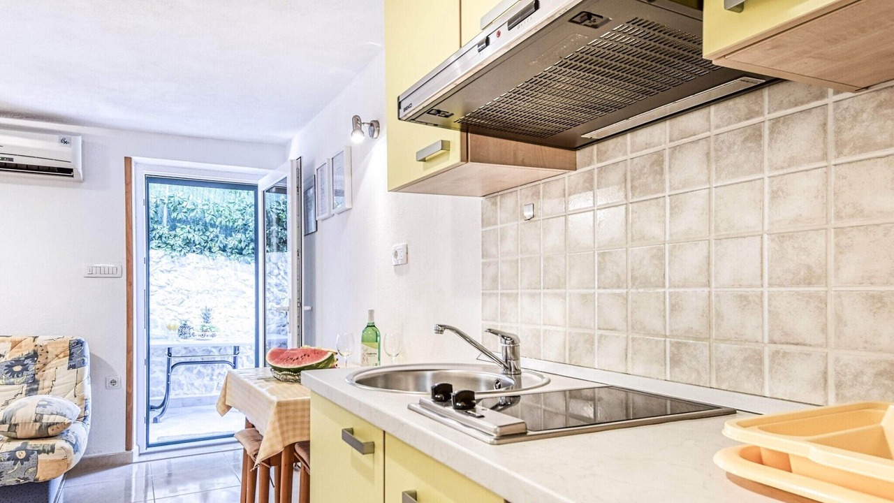 Photo of Kitchen in Povlja