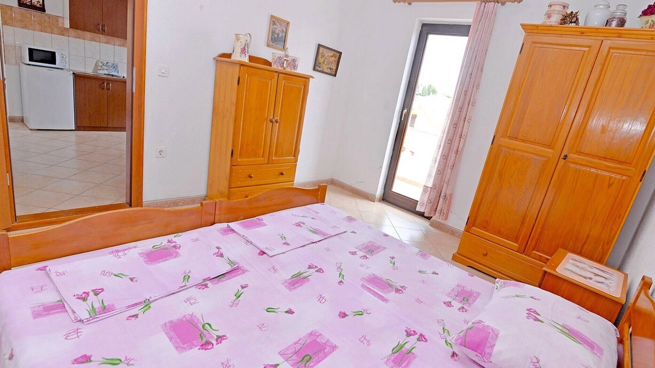 Photo of Bedroom in Cove Murtar