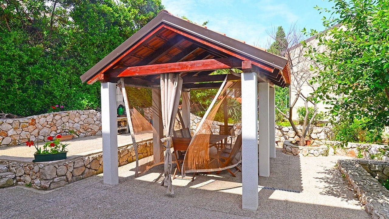 Photo of Patio Balcony in Cove Murtar