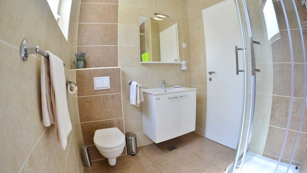 Photo of Bathroom in Malinska-Dubasnica