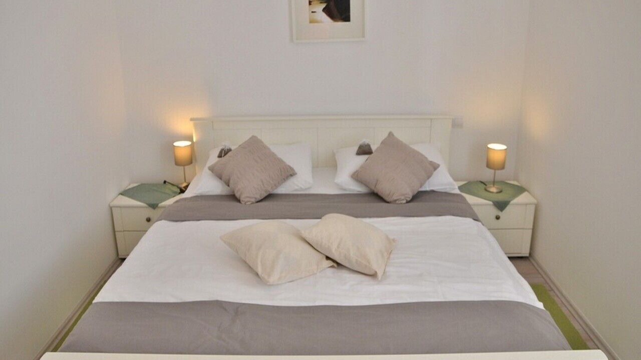 Photo of Bedroom in Malinska-Dubasnica