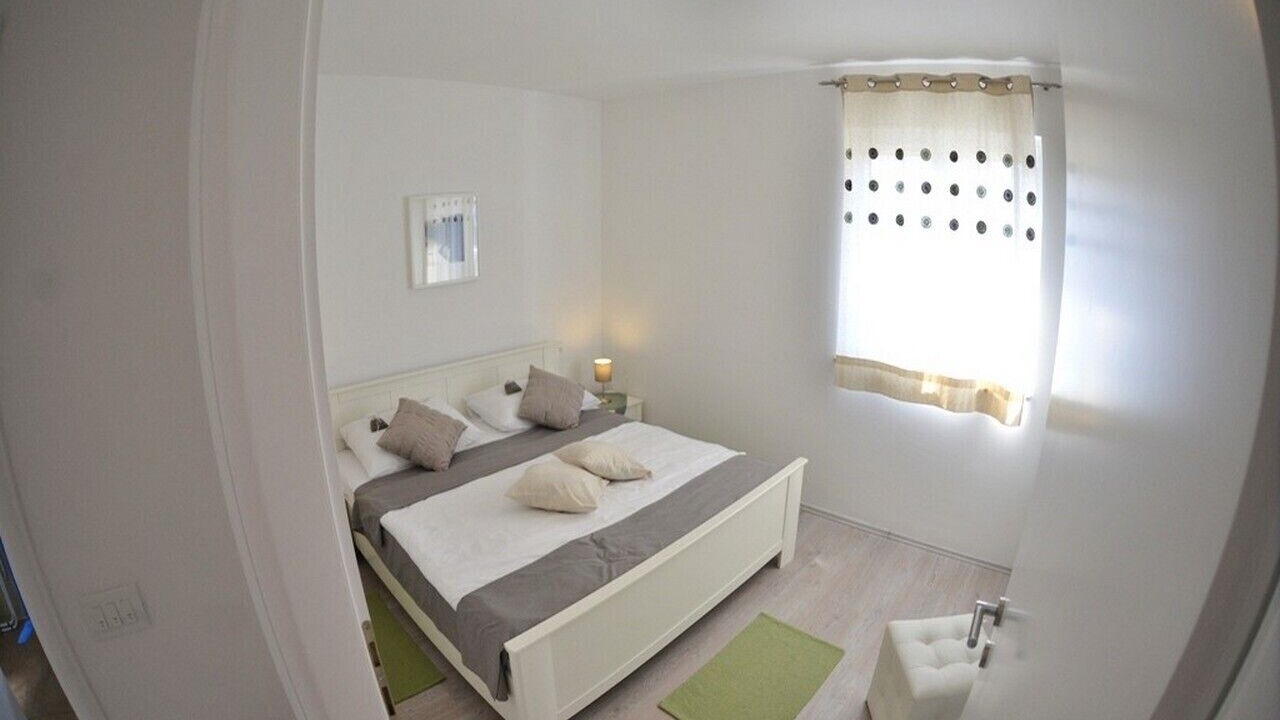 Photo of Bedroom in Malinska-Dubasnica