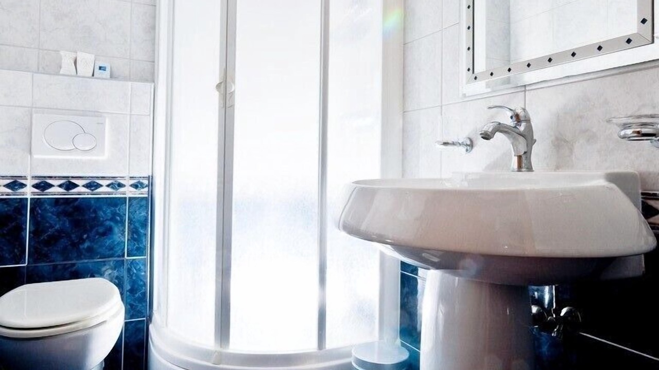 Photo of Bathroom in Sumartin