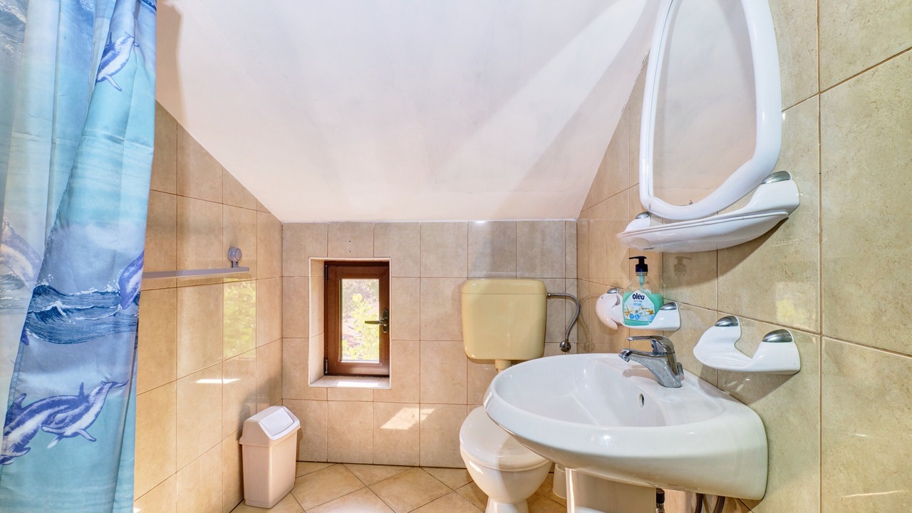 Photo of Bathroom in Cunski