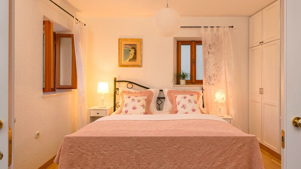 Photo of Bedroom in Bol