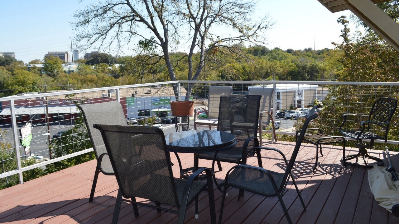 Photo of Outdoor in Barton Heights