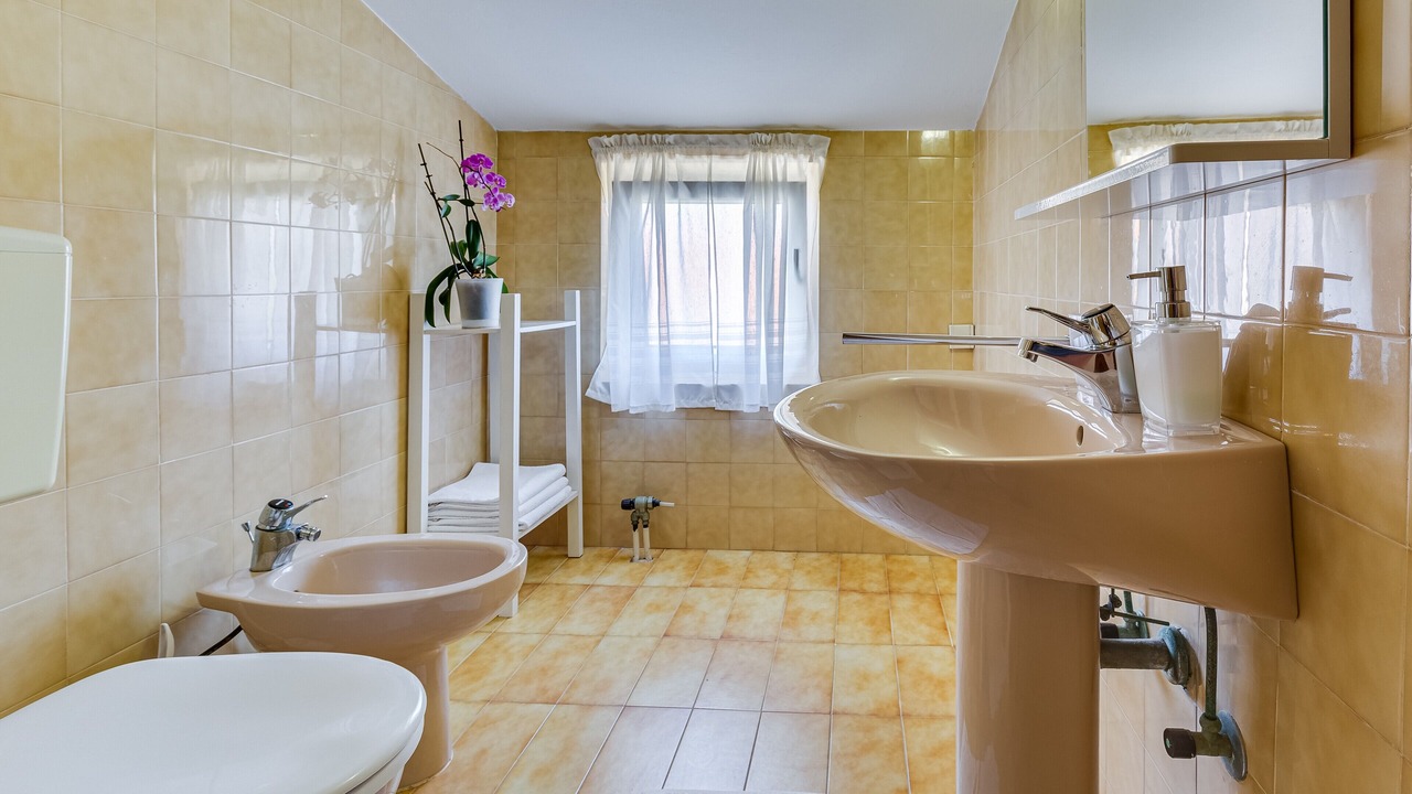 Photo of Bathroom in Diklo
