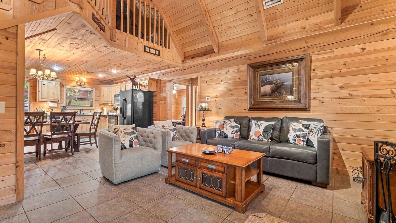 Photo of Livingroom in Branson Cedars