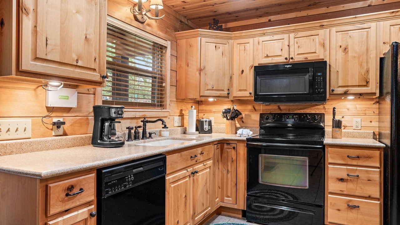 Photo of Kitchen in Branson Cedars