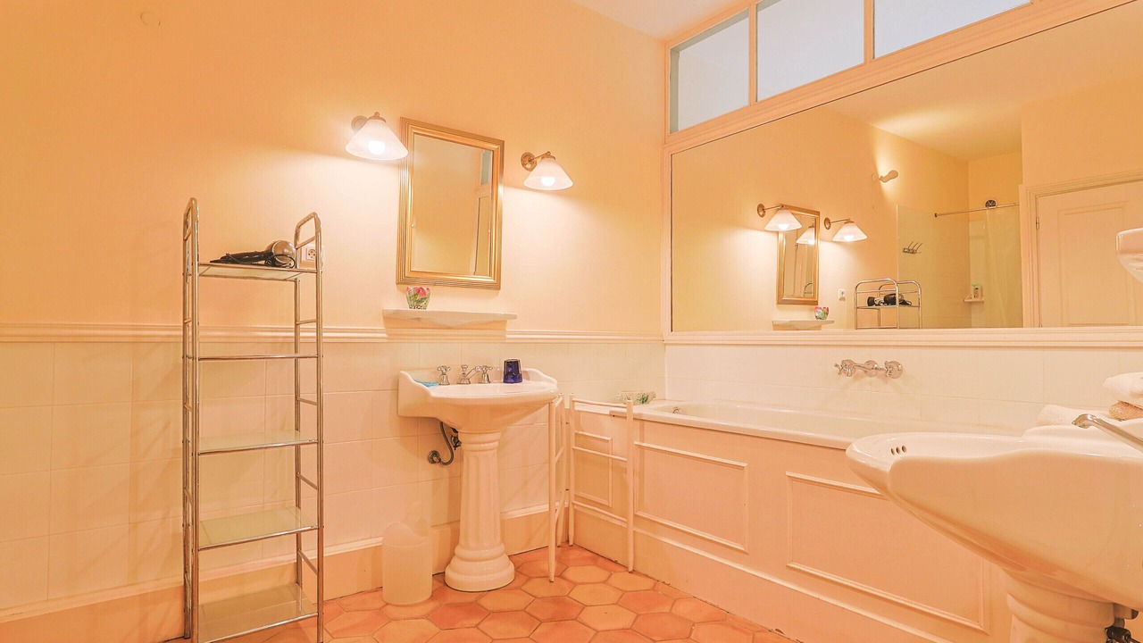 Photo of Bathroom in Chateaurenard