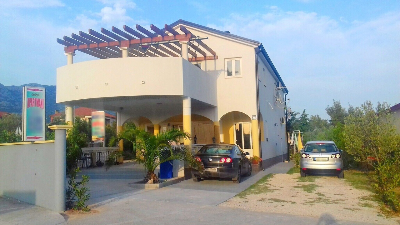 Photo of Outdoor in Seline