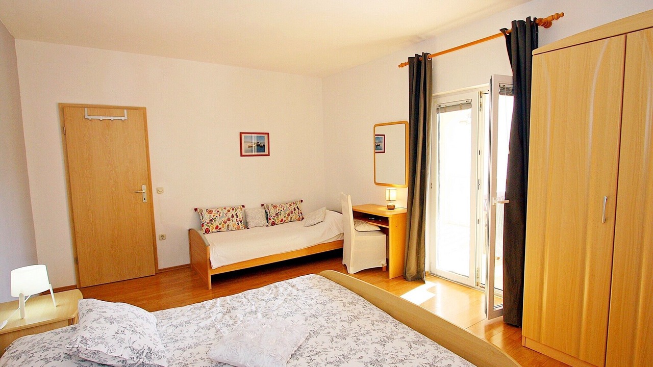 Photo of Bedroom in Supetar