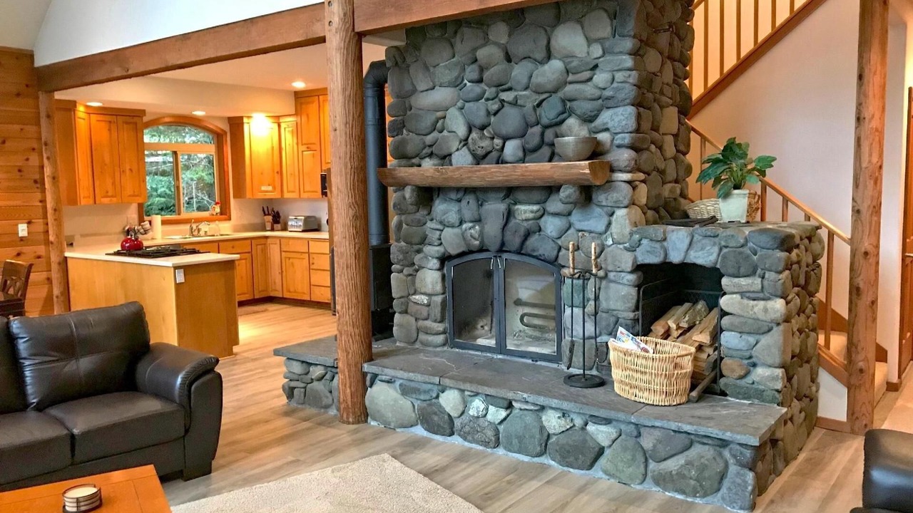 Photo of Others in Maple Falls