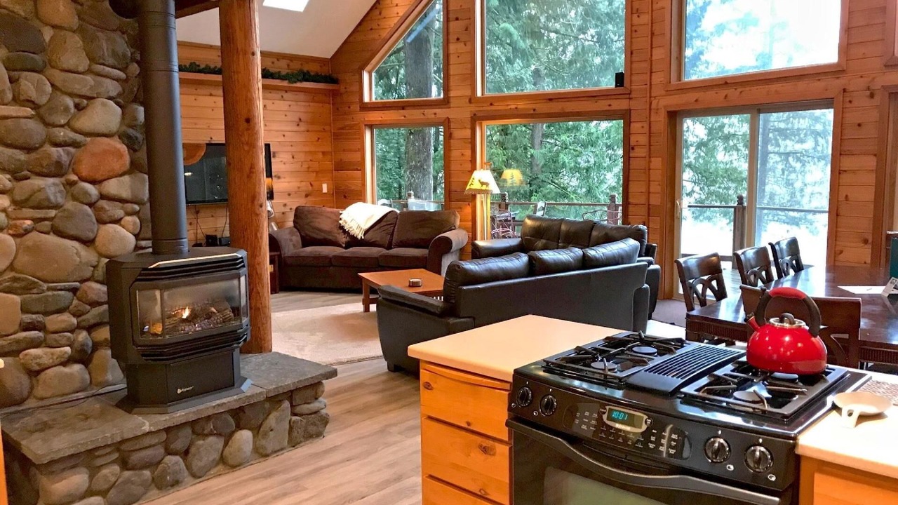 Photo of Others in Maple Falls