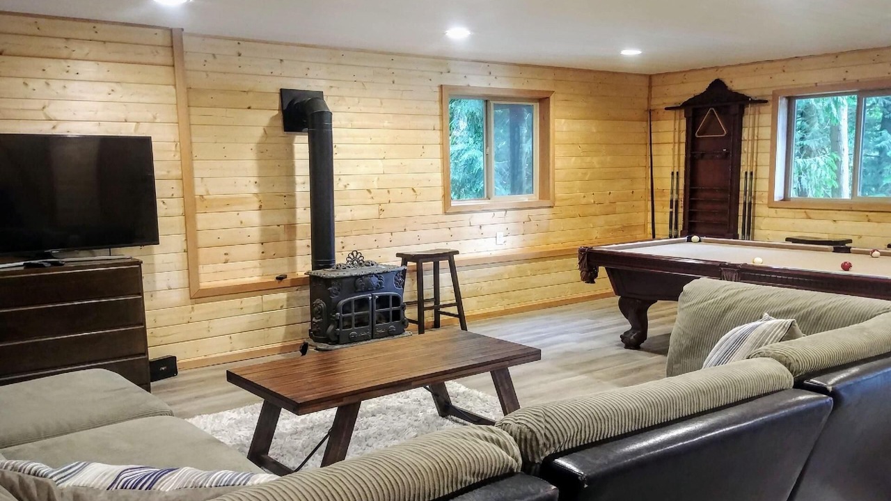 Photo of Bedroom in Maple Falls