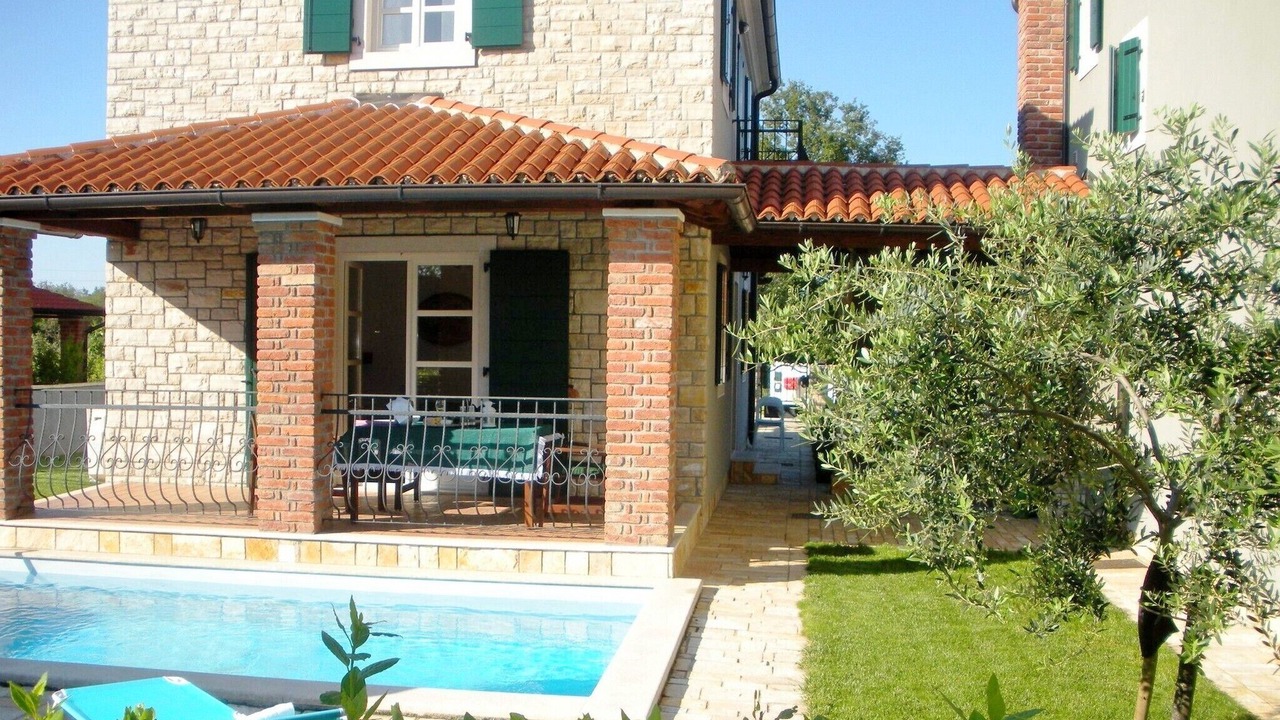 Photo of Outdoor in Buici