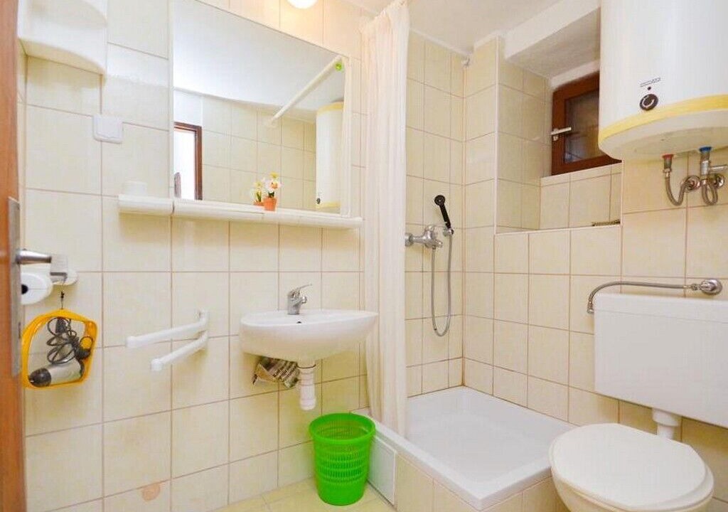 Photo of Bathroom in Brela