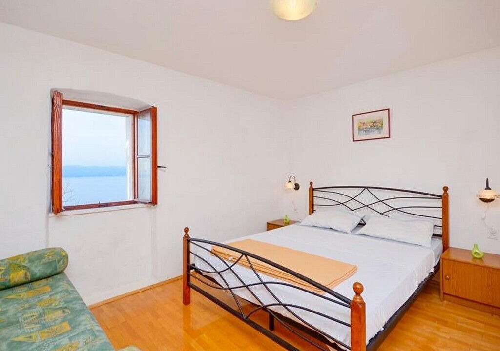 Photo of Bedroom in Brela