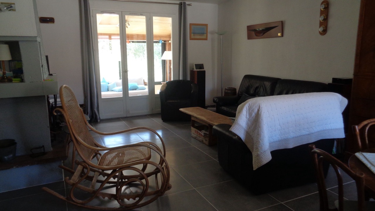 Photo of Others in Le Cres