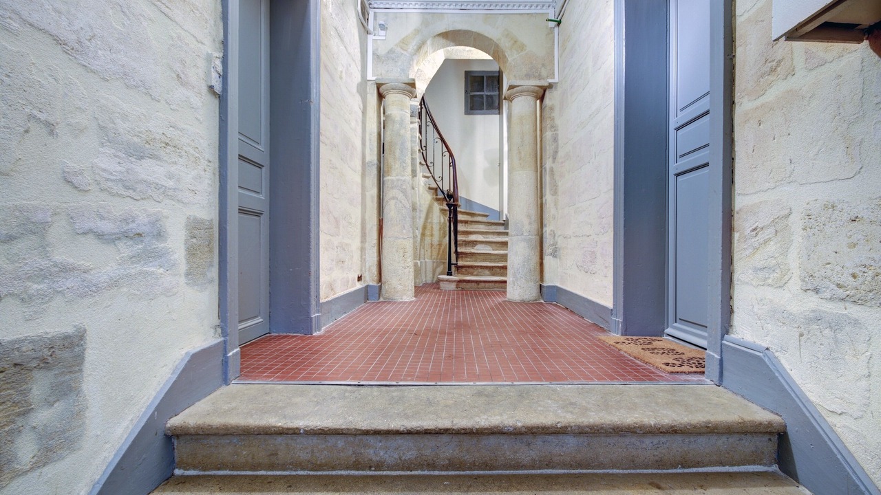 Photo of Others in Hotel de Ville - Quinconces