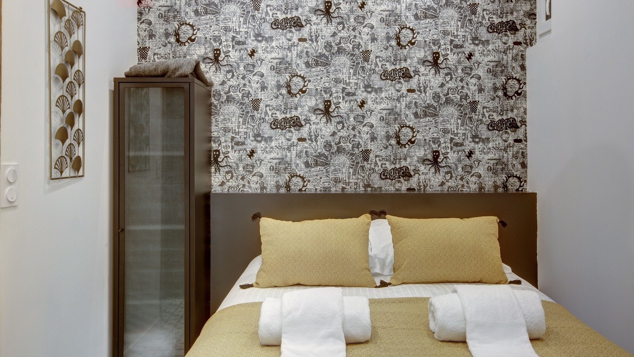 Photo of Bedroom in Hotel de Ville - Quinconces