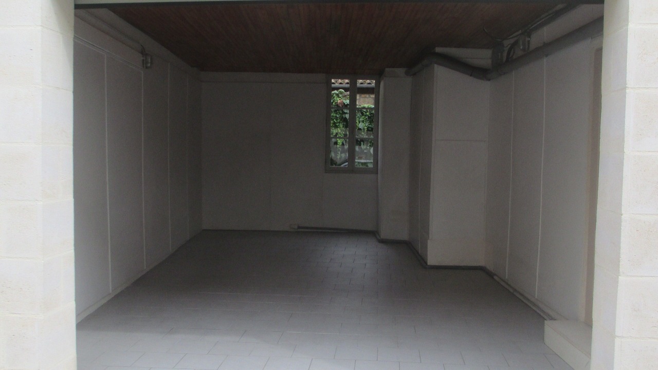 Photo of Others in Libourne