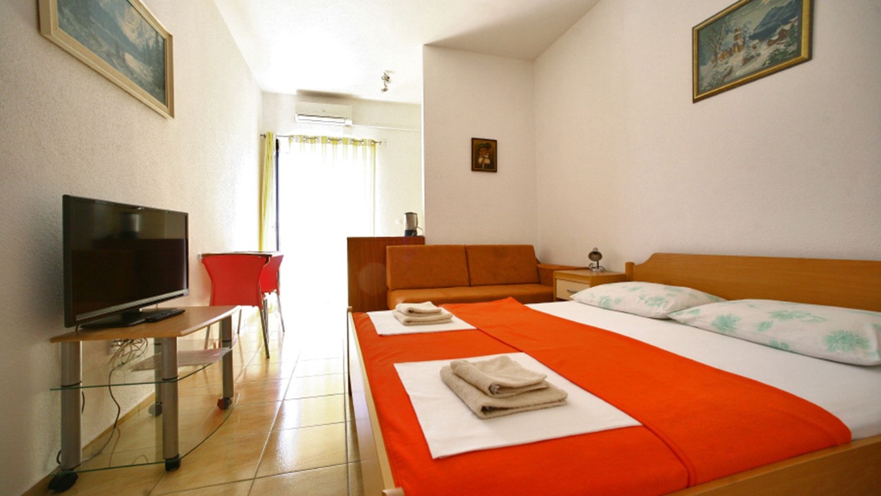 Photo of Bedroom in Baska Voda