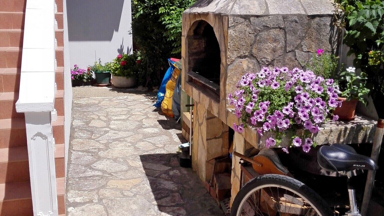 Photo of Outdoor in Nin