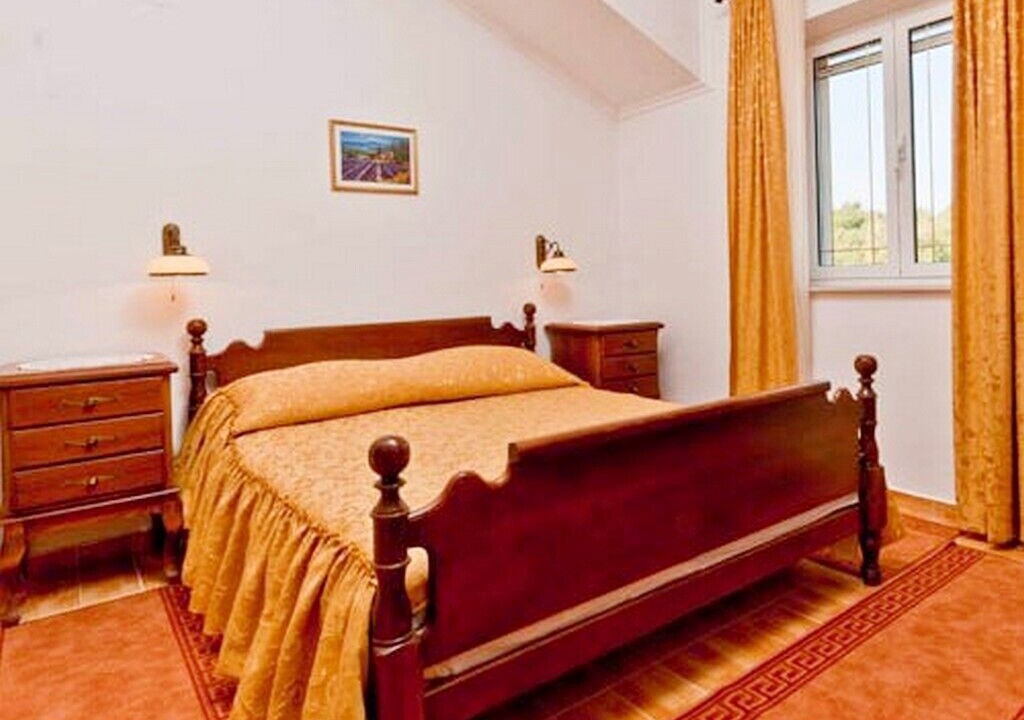 Photo of Bedroom in Sumartin