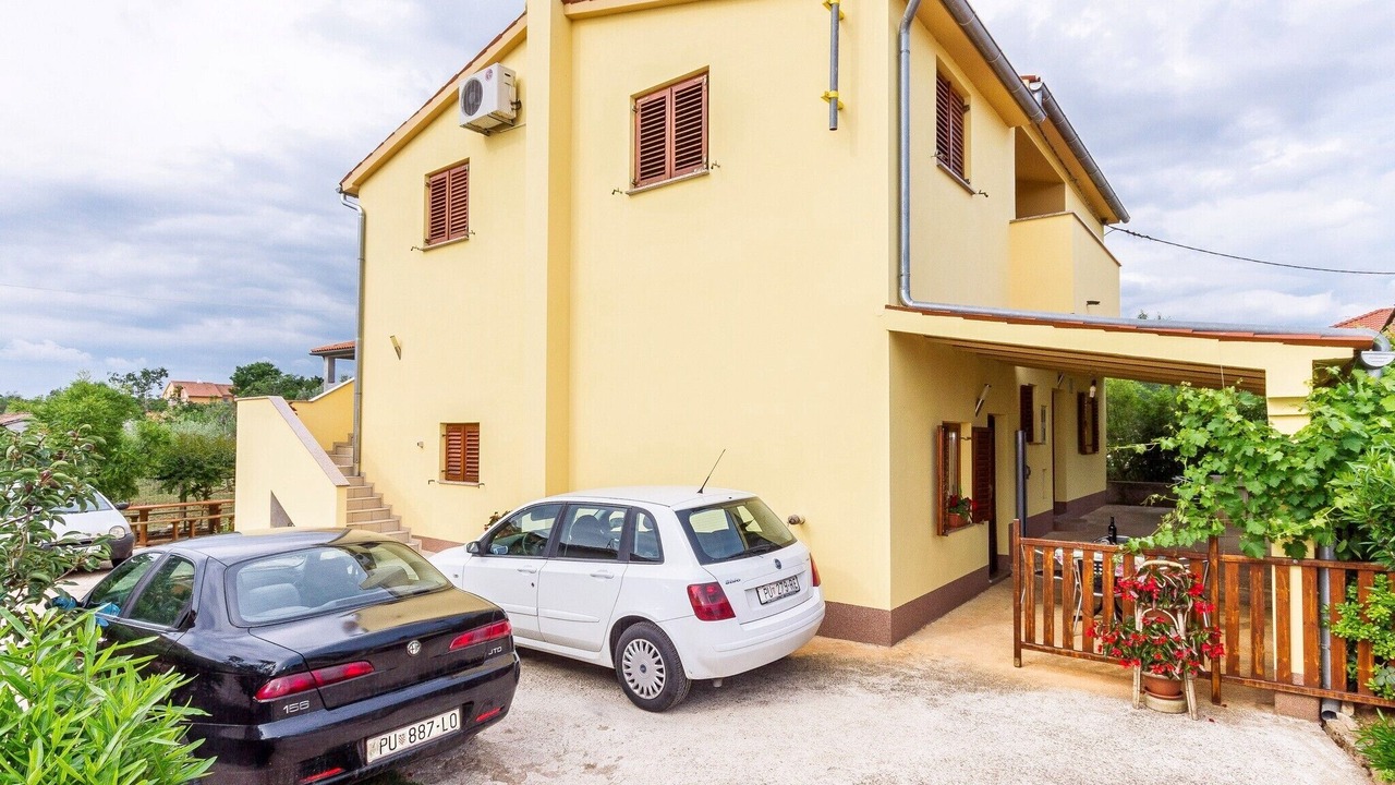 Photo of Outdoor in Valbandon