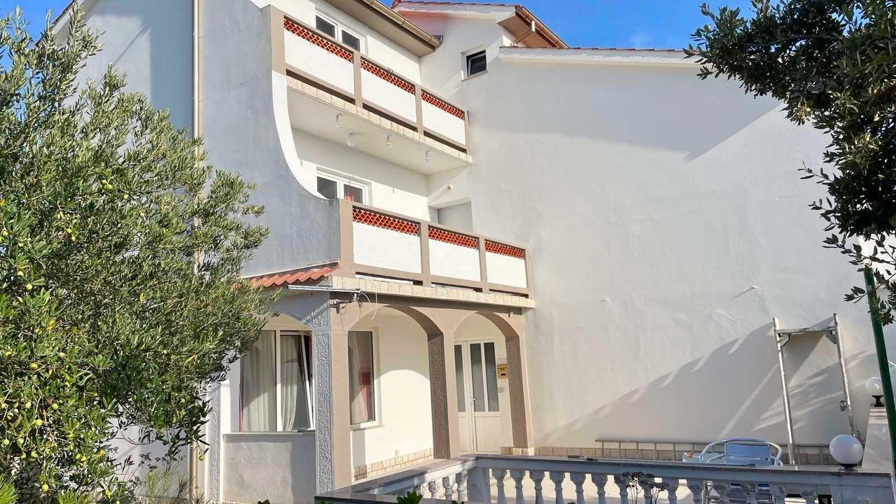 Photo of Outdoor in Barbat na Rabu