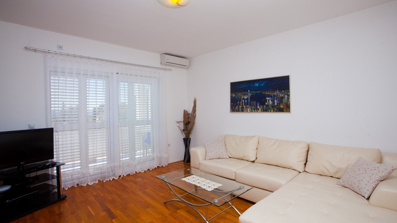Photo of Livingroom in Banjol