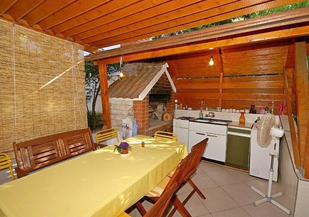 Photo of Outdoor in Petrcane
