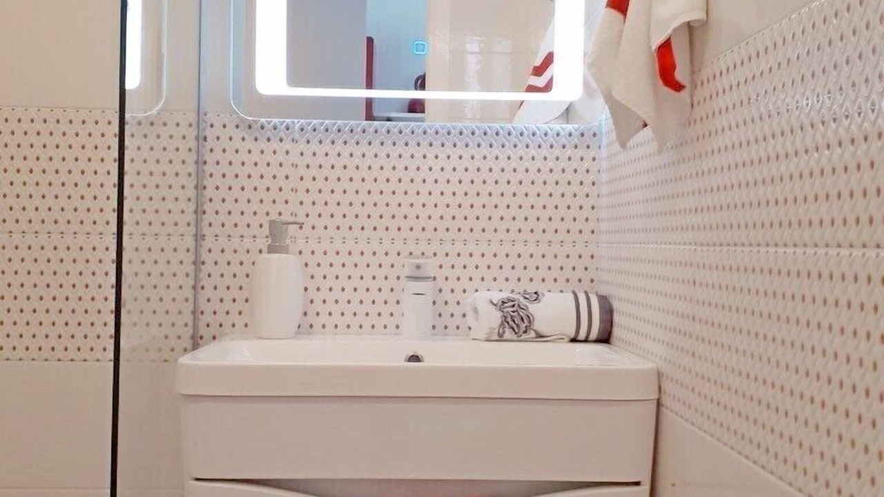 Photo of Bathroom in Petrcane