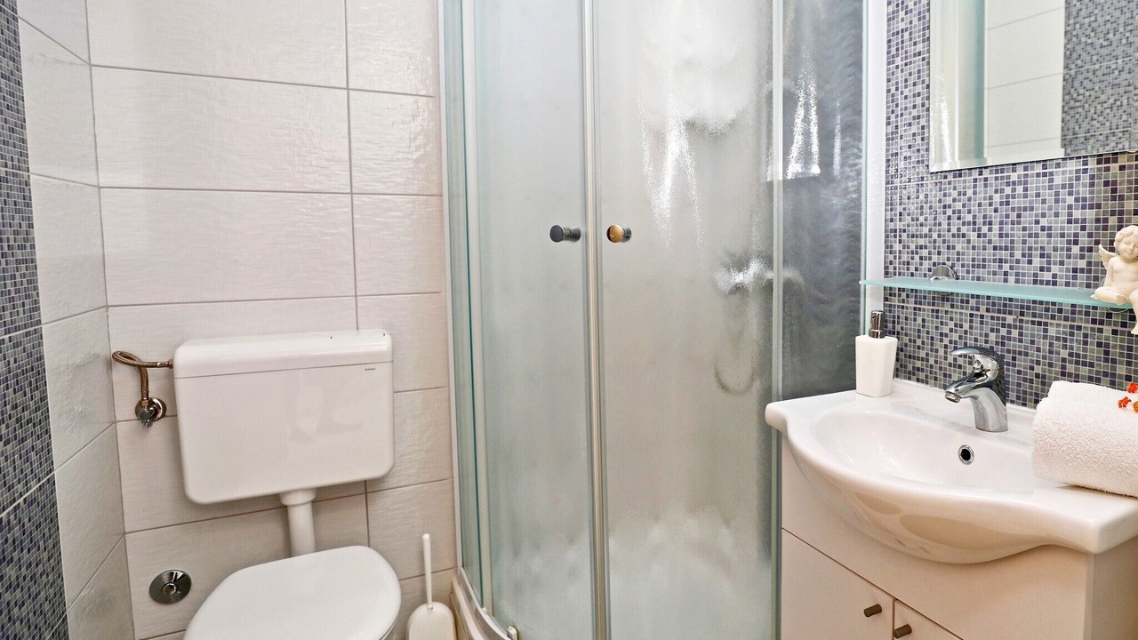 Photo of Bathroom in Sucuraj