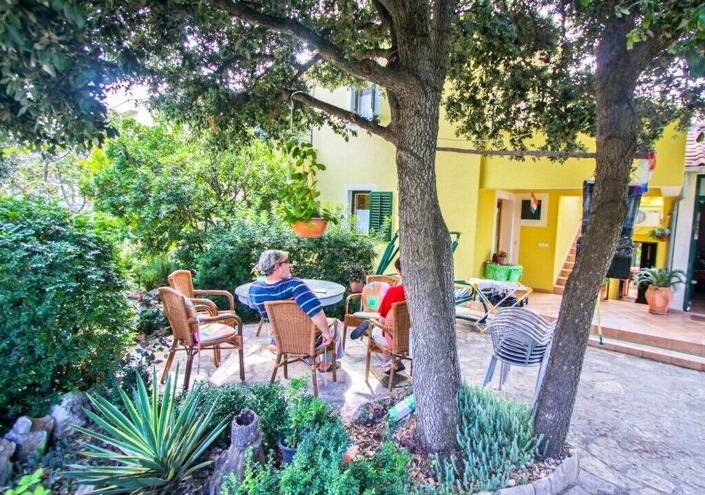 Photo of Outdoor in Petrcane