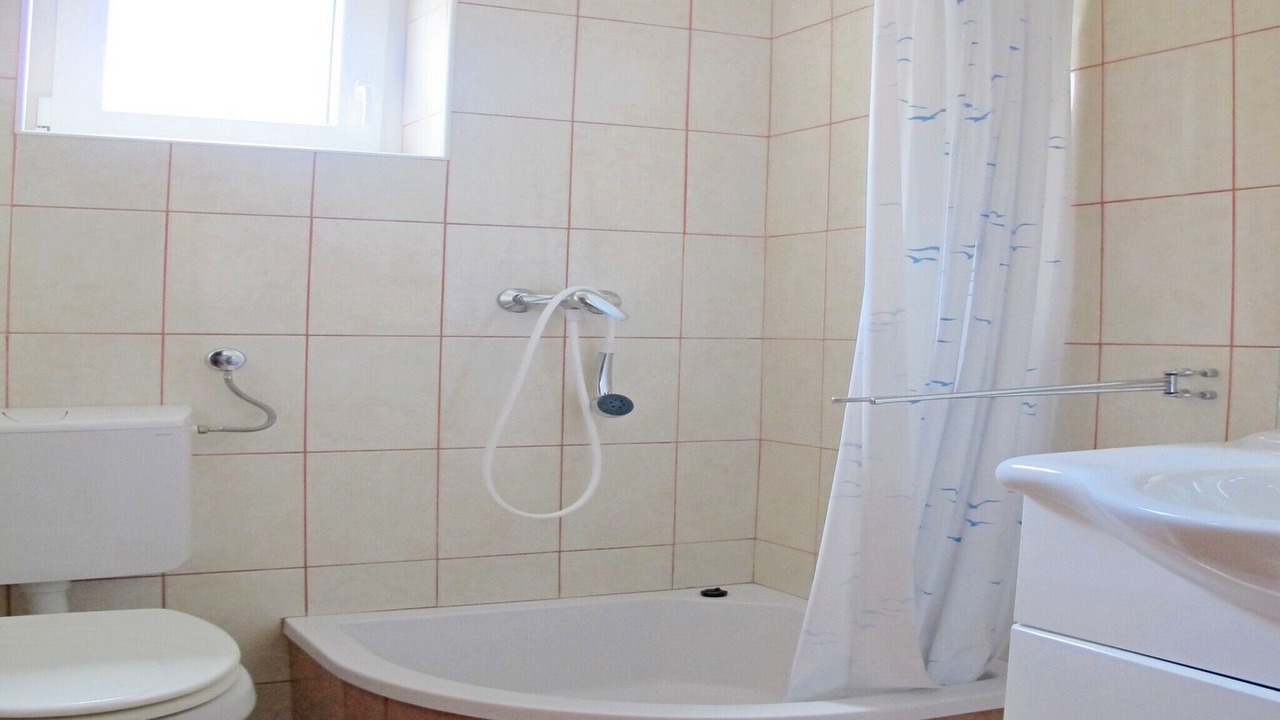 Photo of Bathroom in Cove Tri Zala (Zrnovo)