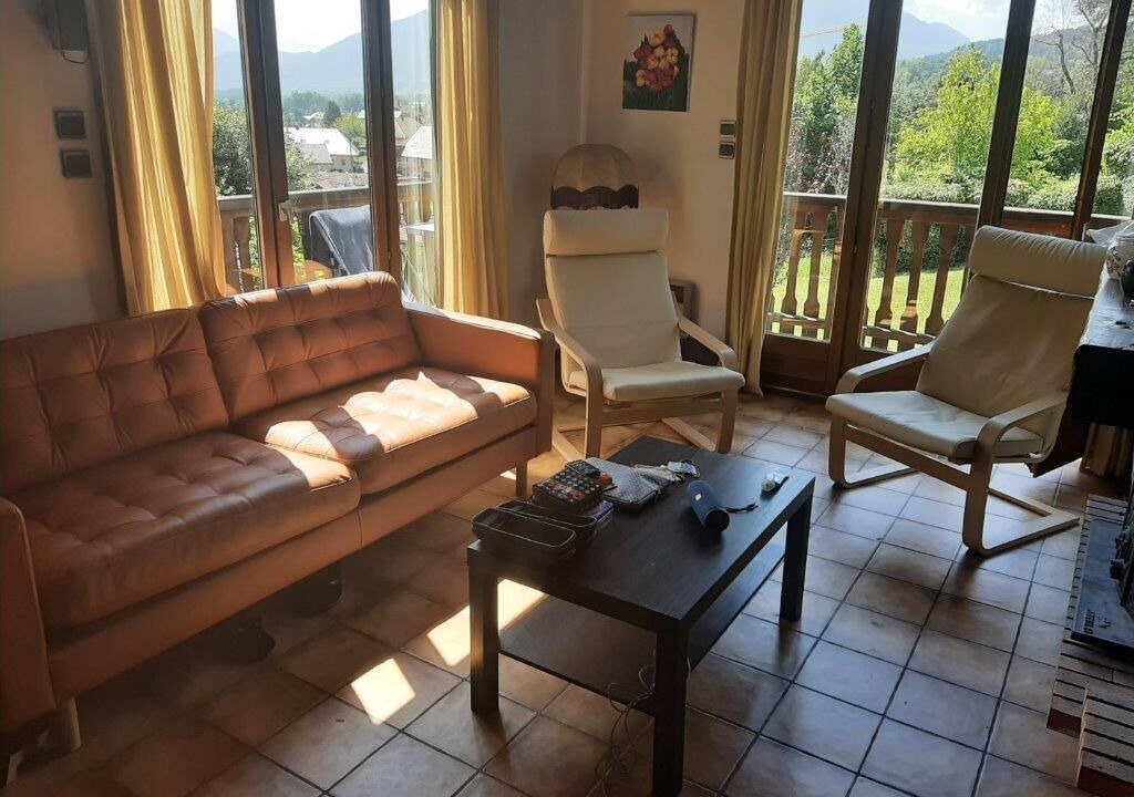 Photo of Livingroom in Cessenaz