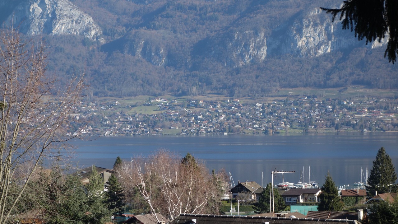 Photo of Others in Cessenaz