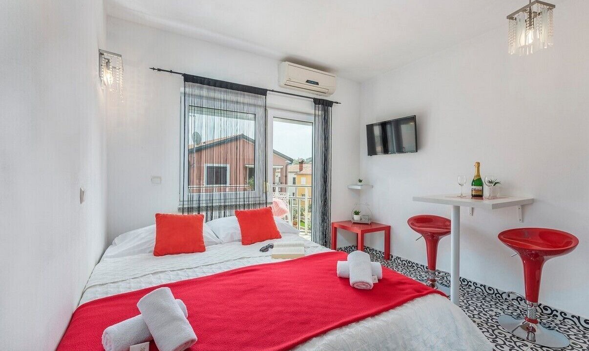 Photo of Bedroom in Funtana