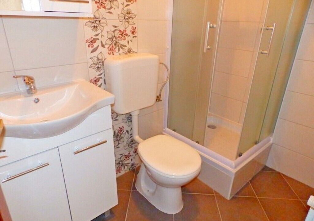 Photo of Bathroom in Kampor