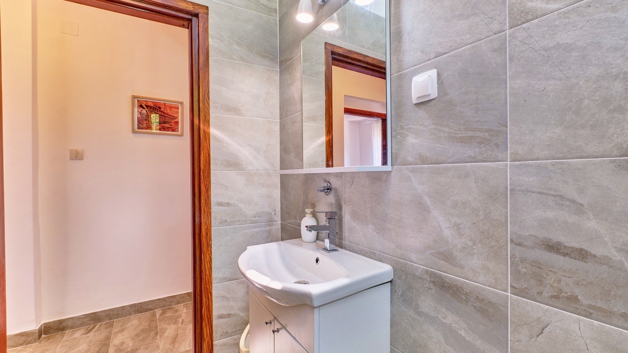 Photo of Bathroom in Cunski