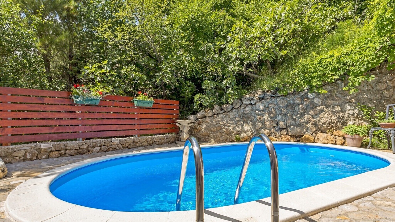 Photo of Outdoor in Medici