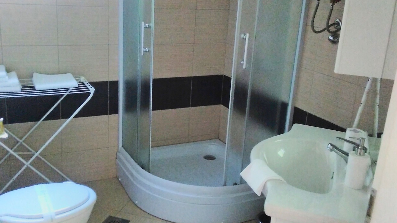 Photo of Bathroom in Pobri